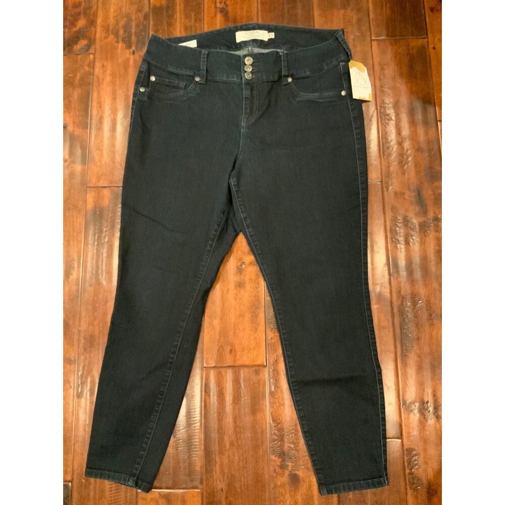 Torrid Dark Wash Jegging Skinny Blue Denim Jeans, US Size 16 S